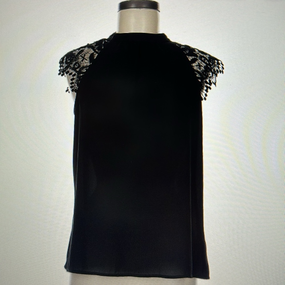 Express Women Sleveless Blouse with Lace
